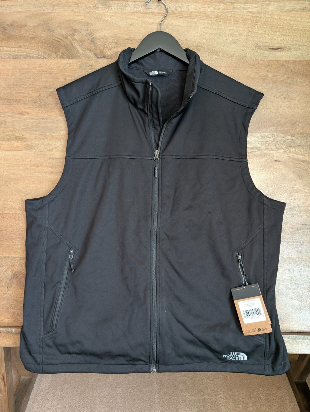 The North Face Ridgewall Soft Shell Vest Mens 2XL Black Sleeveless Full Zip NWT